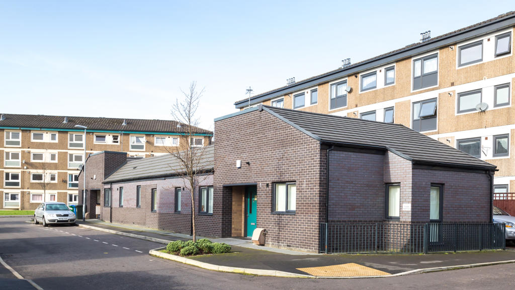 Image of bungalows and flats in Lower Falinge